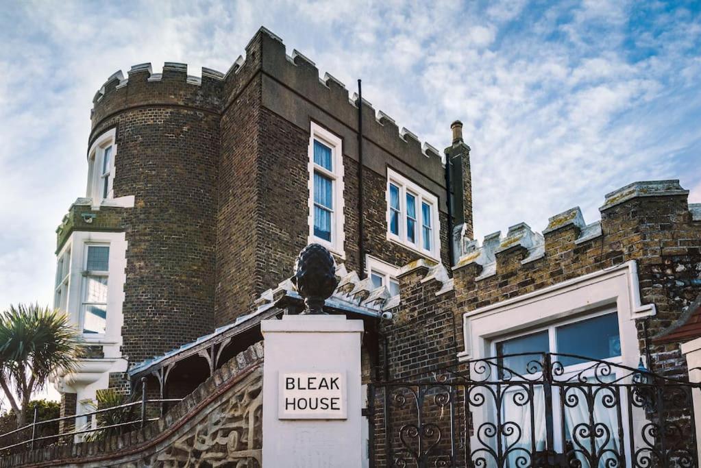 Central, Seaview Apartment, 3 Beds, 2 Baths, Kid & Dog Friendly At The Lookout Broadstairs Zewnętrze zdjęcie